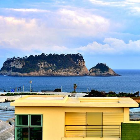 Jeju Bada Wi Olle Pension Seogwipo Exterior photo